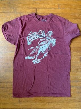 American Highway Maroon 'Long Live Cowgirls' Graphic Tee